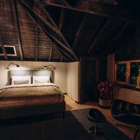 Joy Village 빌라 바르샤바